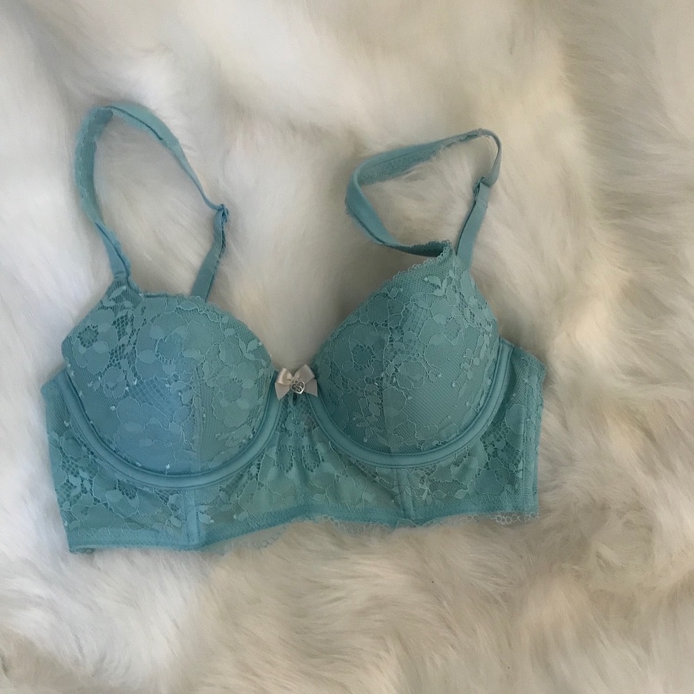 Victoria secret bra!